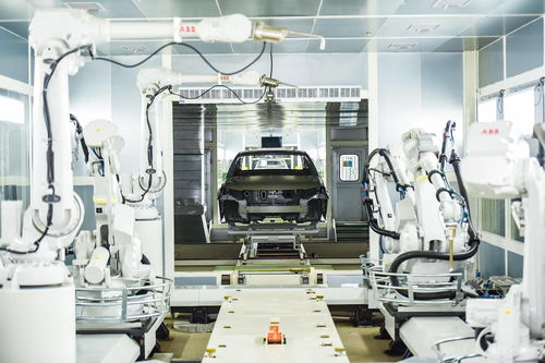 廣汽新能源首發(fā)兩擋雙電機(jī)“四合一”集成電驅(qū)，領(lǐng)銜北京車展技術(shù)革新與數(shù)字創(chuàng)意風(fēng)潮